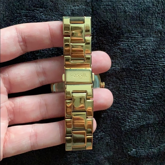 Fossil Rose Gold Watch - Picture 3 of 5